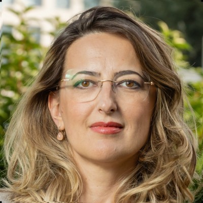 Raluca Crisan, Ceetrus